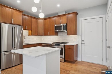 108 Montgomery St, Bloomfield, NJ 07003 - photo 6