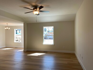 849 E Acacia