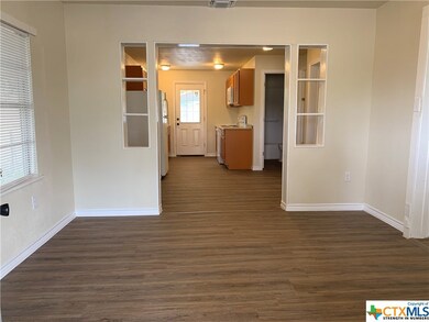 412 S C M Allen Pkwy, San Marcos, TX 78666 - photo 6