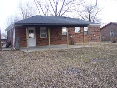 7916 Grenelle Dr, Louisville, KY 40228 - photo 4