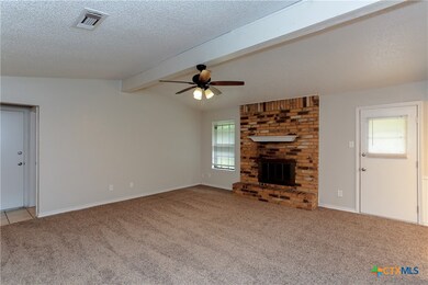 209 E Hogan Dr, Copperas Cove, TX 76522 - photo 7