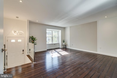 6153 Forest Creek Ln, Springfield, VA 22152 - photo 5