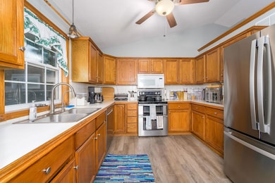 2611 Goldenrod Rd, North Newton, KS 67117 - photo 7