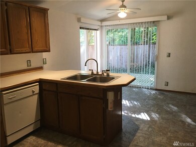 8340 Daphne Ct SE, Yelm, WA 98597 - photo 4