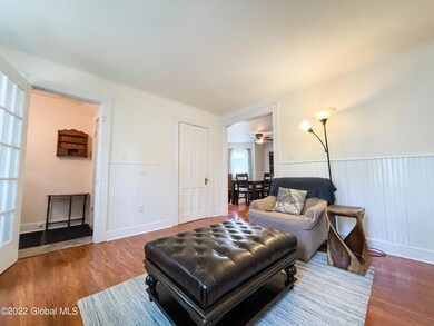 215 James St, Schenectady, NY 12302 - photo 5