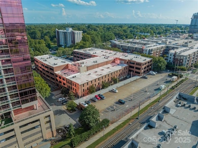 310 Arlington Ave unit 225, Charlotte, NC 28203 - photo 6