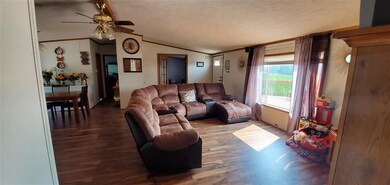 405 Nesvik St, West Union, IA 52175 - photo 6