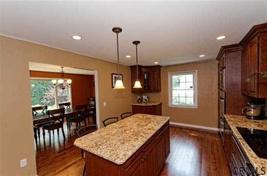 58 Laura Dr, Latham, NY 12110 - photo 3