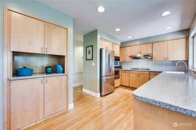 622 Olympic Ave, Edmonds, WA 98020 - photo 6