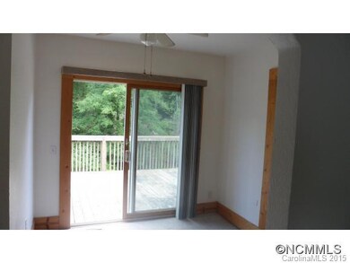 dining rm. to back deck