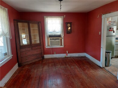 214 5th Ave, New Kensington, PA 15068 - photo 5