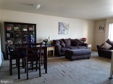 7L Dennison Dr unit L, East Windsor, NJ 08520 - photo 2