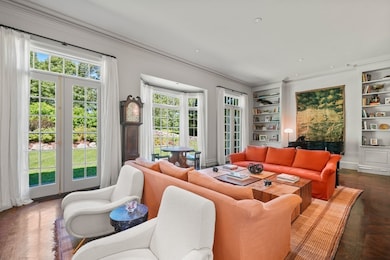 100 Chestnut St, Weston, MA 02493 - photo 4