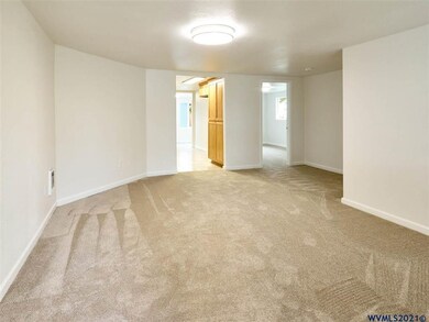 1327 Elm St SW, Albany, OR 97321 - photo 6