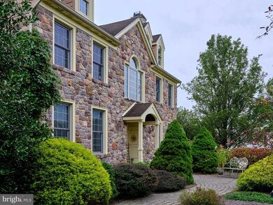 4377 Hawk Cir, Doylestown, PA 18902 - photo 5