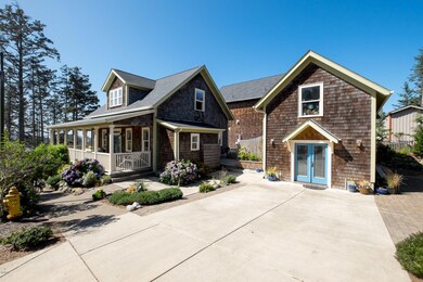 2449 SW Anemone Ave, Lincoln City, OR 97367 - photo 3