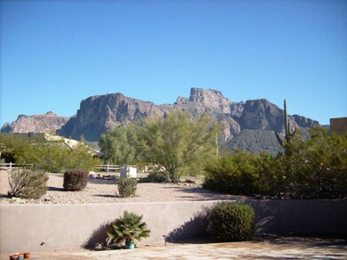 Fabulous Views of the Superstitions