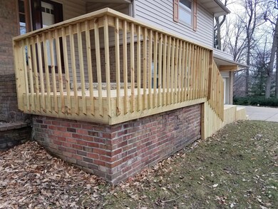 4224 Knoll Cir, Lansing, MI 48917 - photo 3