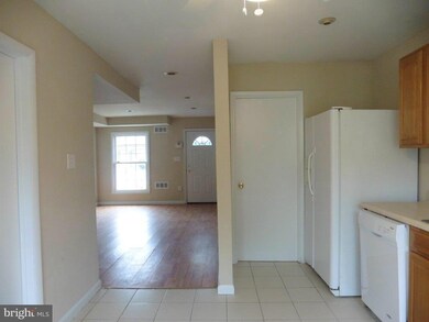 8502 Pioneer Dr unit B, Severn, MD 21144 - photo 7