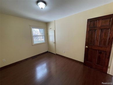 38330 Newcastle St, Clinton Township, MI 48036 - photo 7