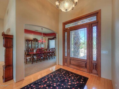 003_Foyer and Dining Room