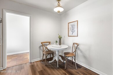 704 Acapulco Rd, Jacksonville, FL 32216 - photo 7