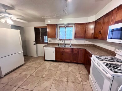 3018 W 4100 S, Salt Lake City, UT 84119 - photo 3