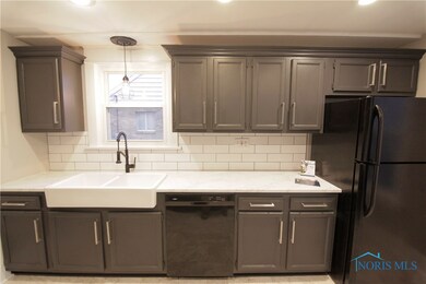 2027 Lehman Ave, Toledo, OH 43611 - photo 3