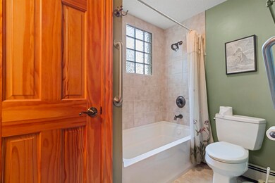 521 E North A St, Gas City, IN 46933 - photo 7