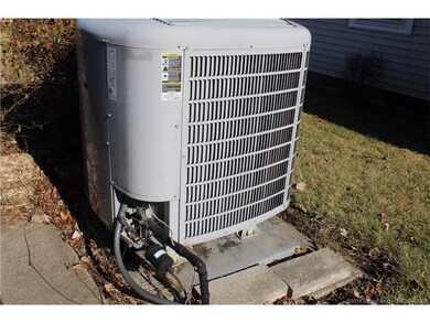 2015 Indiana Ave, New Albany, IN 47150 - photo 5