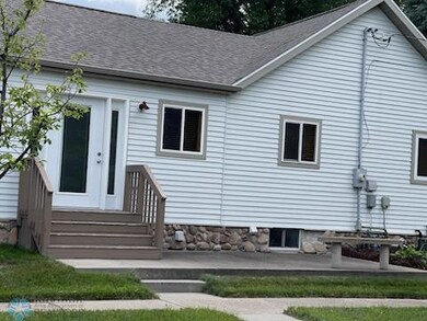 Side patio off kitchen