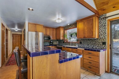 21563 Back Alley Rd.