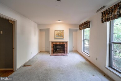 1505 Weatherstone Dr, Paoli, PA 19301 - photo 4