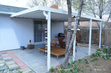 247 Emerson Way, Sparks, NV 89431 - photo 2