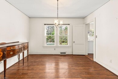 802 Oakmont Dr, Asheboro, NC 27205 - photo 5