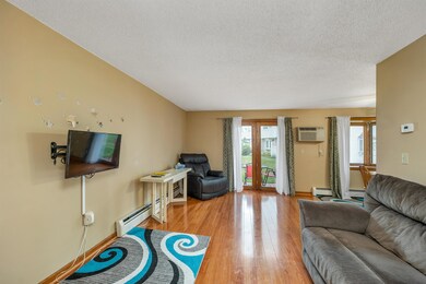 32 Bramber ii, Rochester, NH 03867 - photo 3