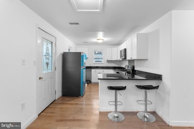 1504 Taylor Ave unit B, Parkville, MD 21234 - photo 3