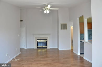 7522 Snowpea Ct unit 24, Alexandria, VA 22306 - photo 5
