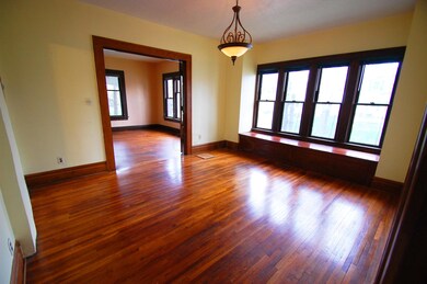 dining room 3