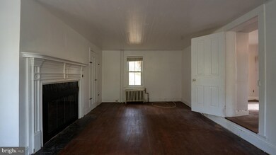 1208 Meadowbank Rd, Villanova, PA 19085 - photo 3