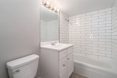 315 W Kimbell Ave unit 6, Elmhurst, IL 60126 - photo 6