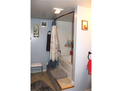 4716 Palm Ave, Lorain, OH 44055 - photo 7