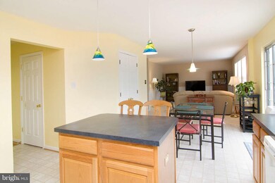 3206 Morefield Ct, Manchester, MD 21102 - photo 4