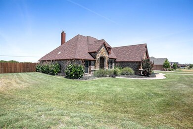 141 Mesquite Dr, Decatur, TX 76234 - photo 3