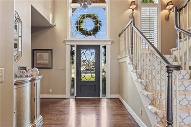 7624 Oakview Ln, Shawnee, KS 66216 - photo 3