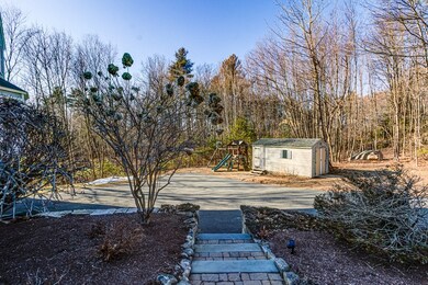 11 Appaloosa Cir, Hopkinton, MA 01748 - photo 2