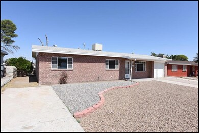 1219 Bois d Arc Dr, El Paso, TX 79925 - photo 2