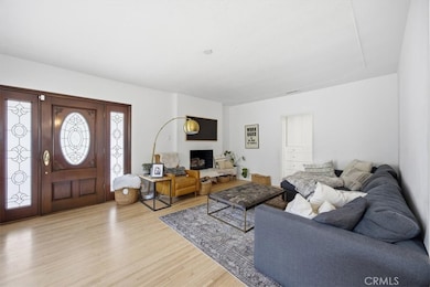 1826 10th St, Manhattan Beach, CA 90266 - photo 3