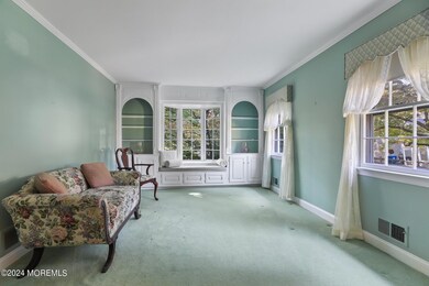 2 Roosevelt Cir W, Red Bank, NJ 07701 - photo 7