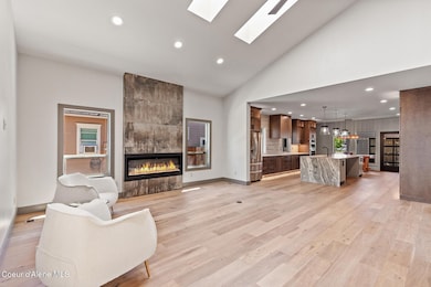 945 N 5th St, Coeur D Alene, ID 83814 - photo 4